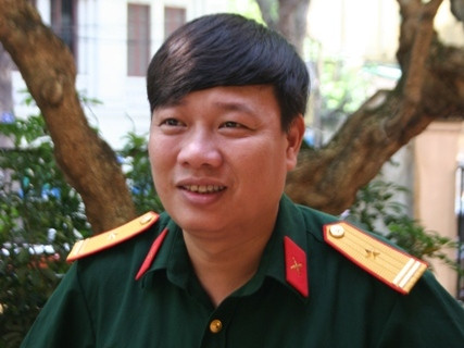 Nhà văn Phùng Văn Khai