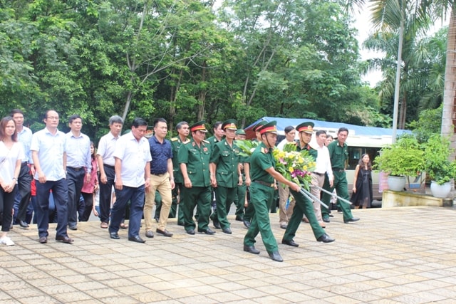 Nhiều hoạt động uống nước nhớ nguồn, đền ơn đáp nghĩa