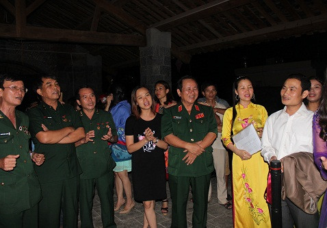 Tặng quà các gia đình chính sách và chiến sỹ biên phòng tại Hà Giang