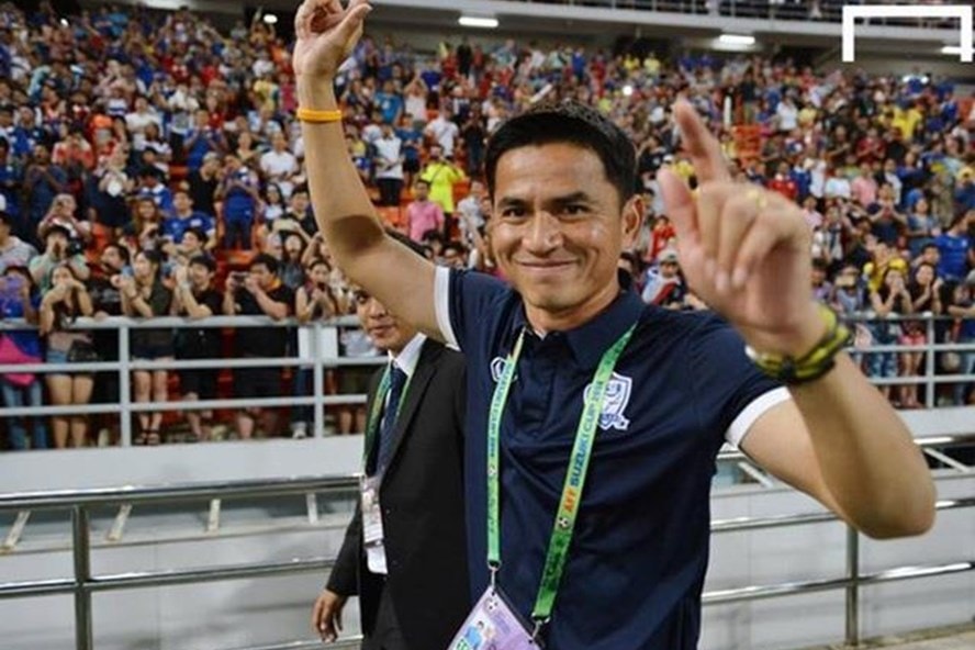 HLV Kiatisuk từ chối dẫn dắt đội tuyển Việt Nam