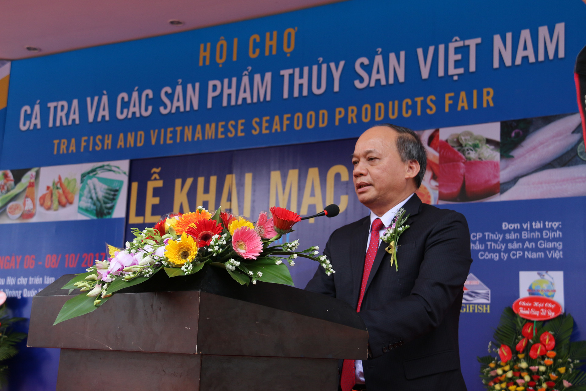 Khai mạc Hội chợ cá Tra và các sản phẩm thủy sản Việt Nam