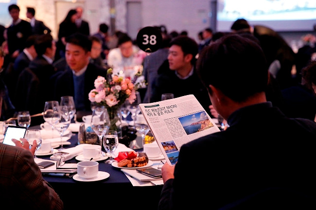 FLC tiếp xúc hơn 400 nhà đầu tư Hàn Quốc tại Seoul, hợp tác toàn diện với  KB Securities
