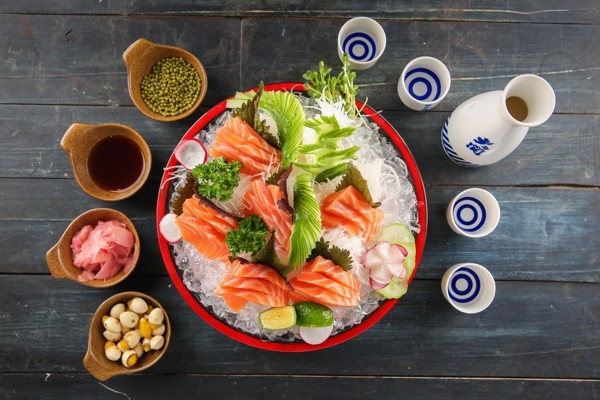 Không gian ẩm thực Nhật Bản lý tưởng cho tiệc cuối năm