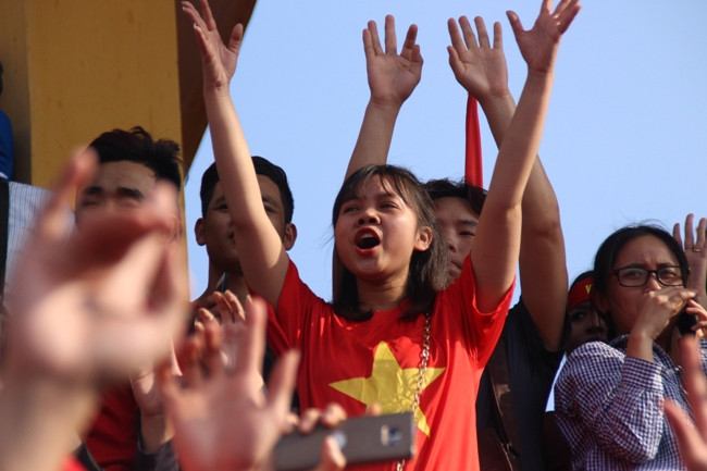 Nhìn lại những cảm xúc dâng trào trên sân Hàng Đẫy khi xem U23 Việt Nam