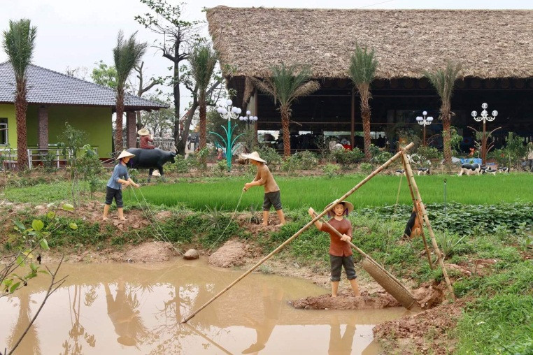 Đông Triều: Tái hiện làng quê Việt Nam xưa và nay