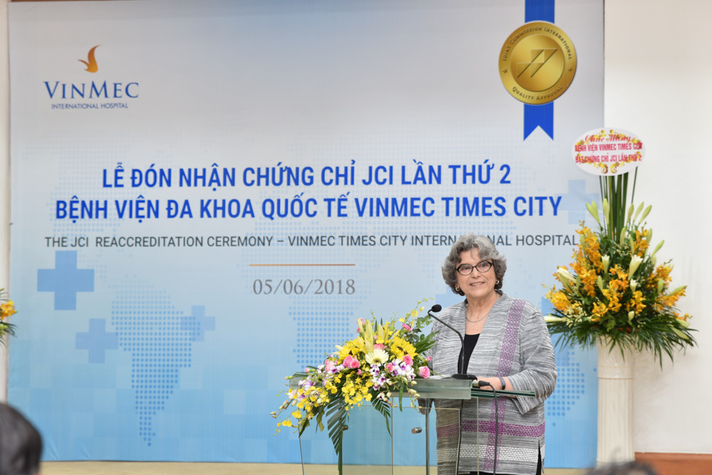 VINMEC TIME CITY nhận chứng chỉ chất lượng quốc tế JCI lần thứ 2.