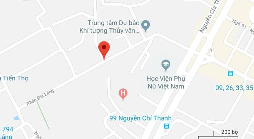 Phố Pháo Đài Láng, quận Đống Đa, Hà Nội.