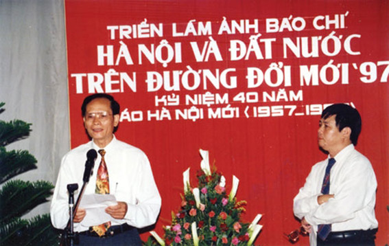 Kỷ niệm nhỏ  với nhà báo Hồ Xuân Sơn
