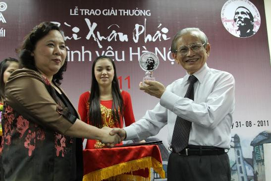 GS Phan Huy Lê - Trái tim lớn vì Thăng Long, Hà Nội