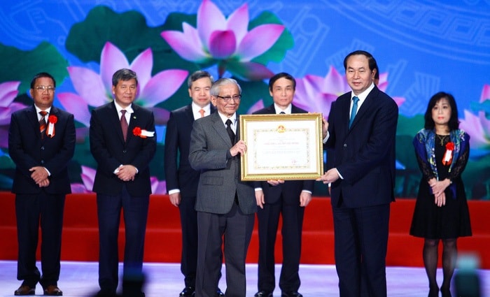 Giáo sư Phan Huy Lê - Những cống hiến cho đất nước và Thủ đô