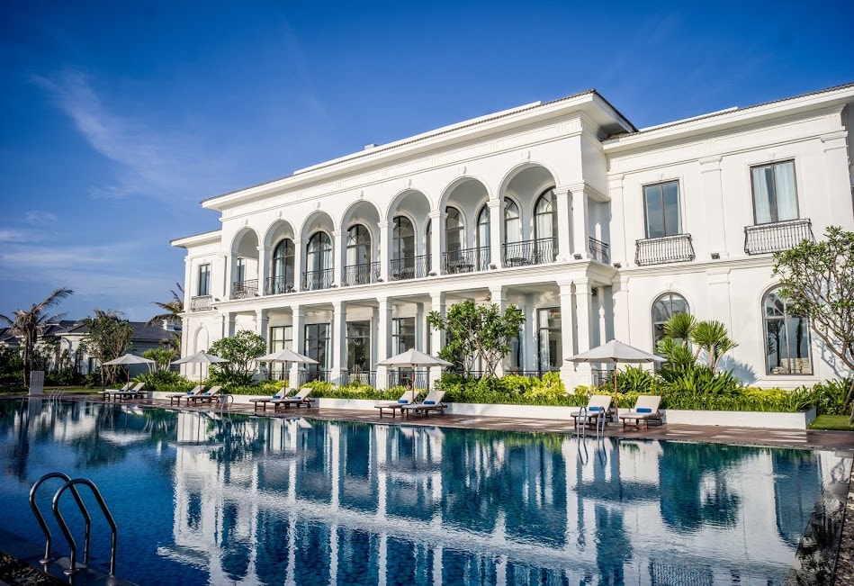 “VINPEARL - Trọn niềm vui