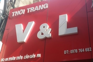 Số 99 Xuân Thủy, Cầu Giấy, Hà Nội: Shop thời trang V&L