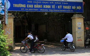 Số 9, Đường Trần Vĩ, Phường Mai Dịch, Cầu Giấy, Hà Nội, Cao Đẳng Kinh Tế - Kỹ Thuật