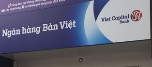 111 Trung Hòa, Cầu Giấy, Hà Nội: Ngân hàng Bản Việt Viet Capital Bank