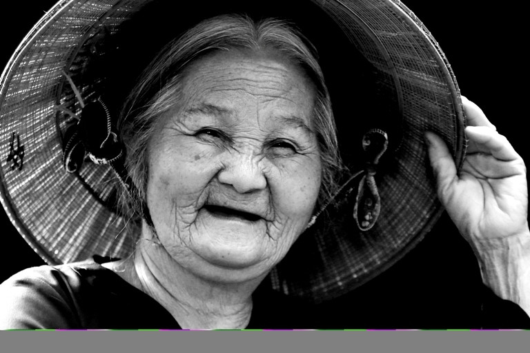 Nụ cười Hà Nội: Ảnh dự thi của tác giả Nguyễn Anh Dũng, Nguyễn Bá Trinh, Bình Quang