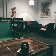 16 Tống Duy Tân, Hàng Bông, Hoàn Kiếm, Hà Nội: Puku Cafe & Bar
