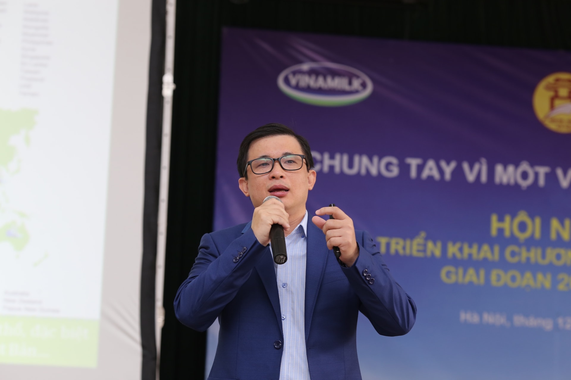 Thành phố Hà Nội triển khai những bước chuẩn bị đầu tiên cho chương trình sữa học đường.