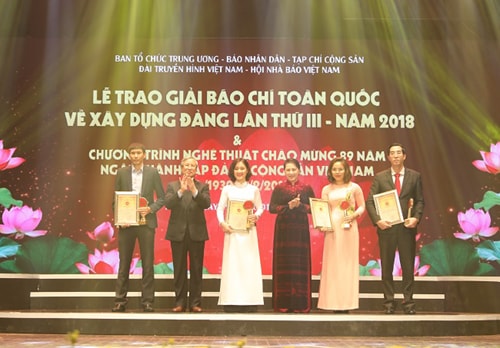 Phát động giải Báo chí xây dựng Đảng “ Búa Liềm Vàng” năm 2019