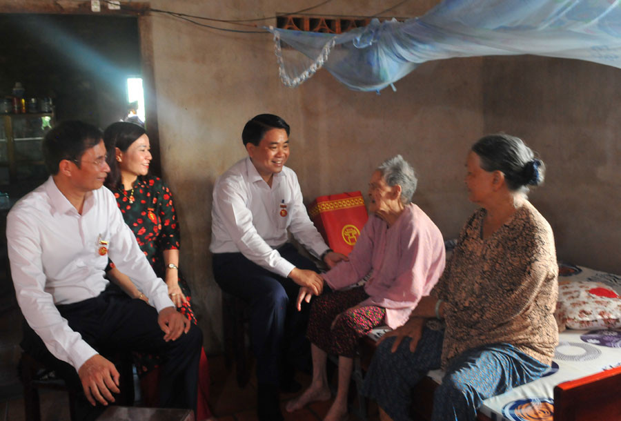 Đoàn công tác của TP Hà Nội thăm hỏi, tặng quà tại tỉnh Bà Rịa - Vũng Tàu