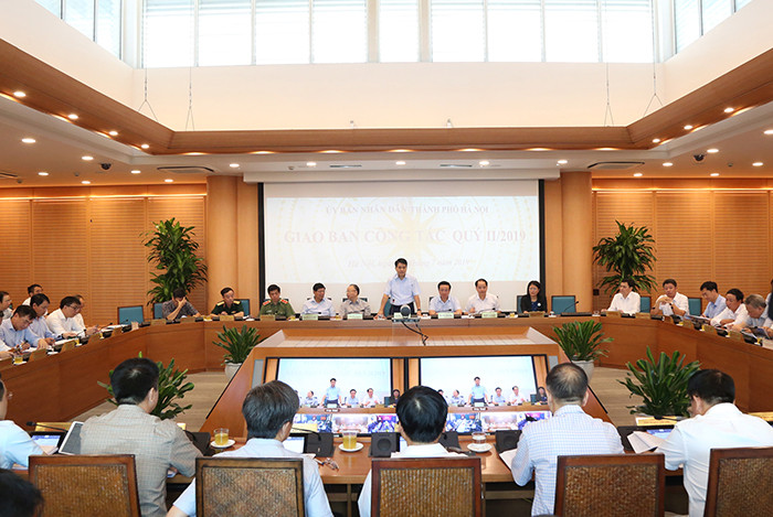Chủ tịch UBND TP Nguyễn Đức Chung chủ trì hội nghị giao ban trực tuyến công tác quý II/2019