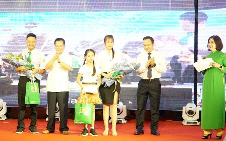 Những chuyến xe kỳ diệu: Mừng tuổi 26 của Tập đoàn Mai Linh