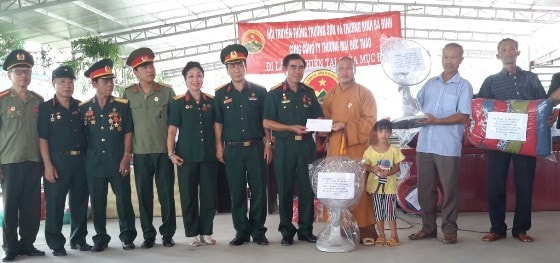 Hội truyền thống Trường Sơn đường Hồ Chí Minh quận Ba Đình: Chung tay vì “Cuộc sống cho em”