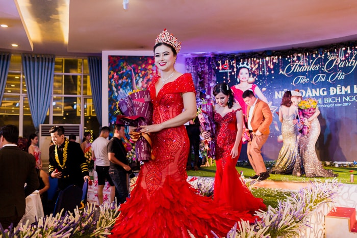 Nữ hoàng đêm hội
