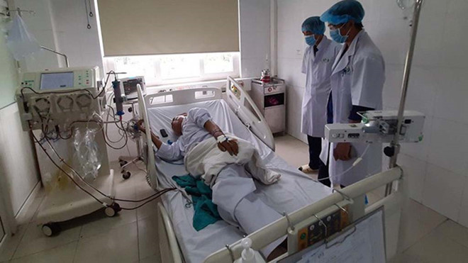6 bệnh nhân bị sốc phản ứng khi chạy thận ở Nghệ An