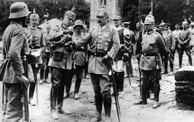 Vì sao Hoàng đế Đức không bị xét xử tội phạm chiến tranh?