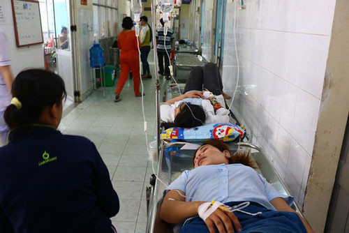 Bình Dương: Gần 100 người nhập viện nghi ngộ độc thuốc diệt mọt