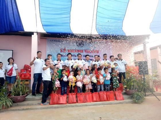 CLB An hem 108 tổ chức Lễ khánh thành Trường Tiểu học Pàn Làng