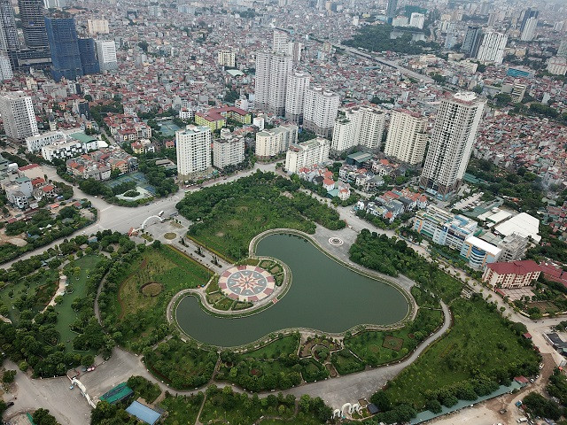 Phát triển không gian xanh đô thị Hà Nội: Cần giải pháp mạnh từ quy hoạch