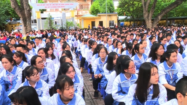 Trường THPT Đa Phúc, huyện Sóc Sơn “Tổ chức tuyên truyền giáo dục phòng, chống  ma túy năm  2019”