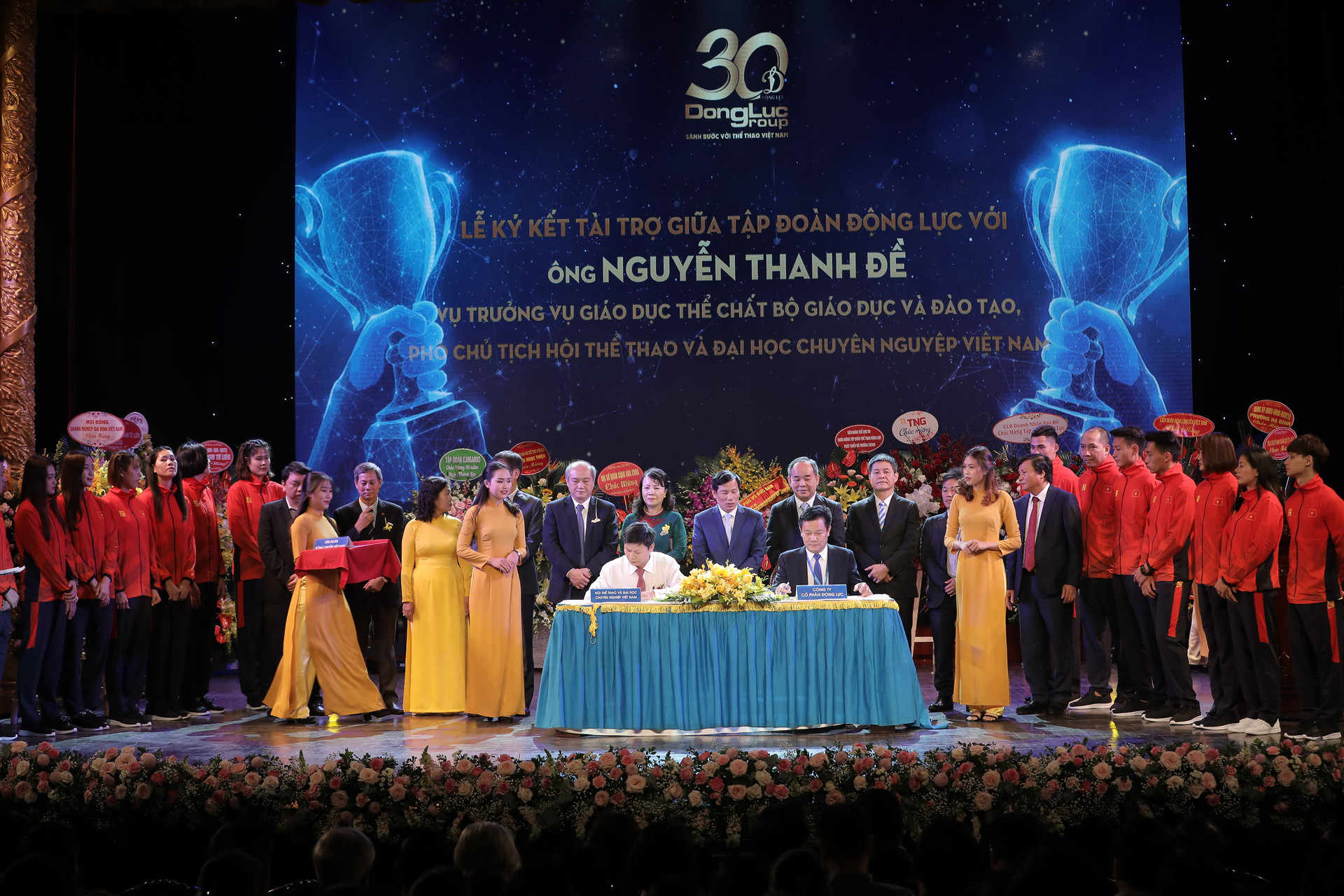 Tập đoàn thể thao  Động Lực - 30 năm sánh bước cùng thể thao Việt Nam