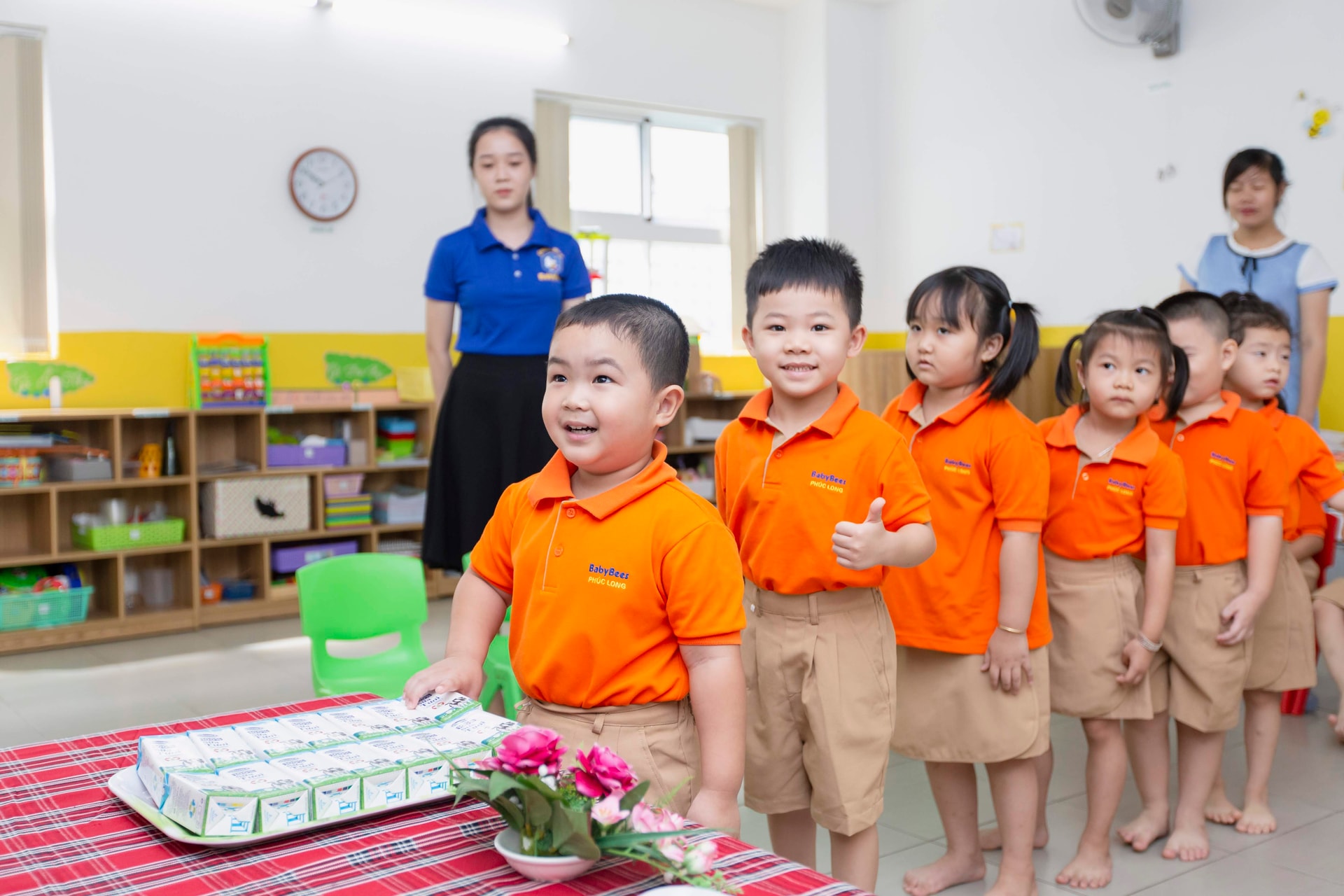 “Chương trình Sữa học đường trăm nghe không bằng mắt thấy”