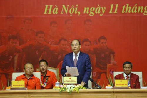 Thủ tướng Nguyễn Xuân Phúc gặp mặt đội tuyển bóng đá Việt Nam