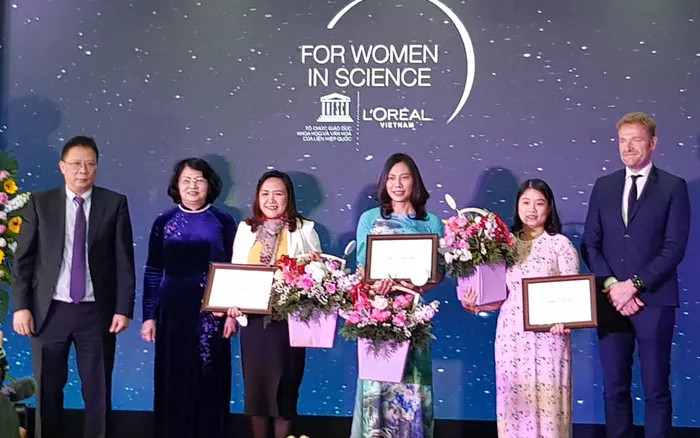 Vinh danh 3 nhà khoa học nữ xuất sắc năm 2019