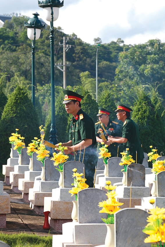 Người Hà Nội - “Cho đi để nhận lại những nụ cười”