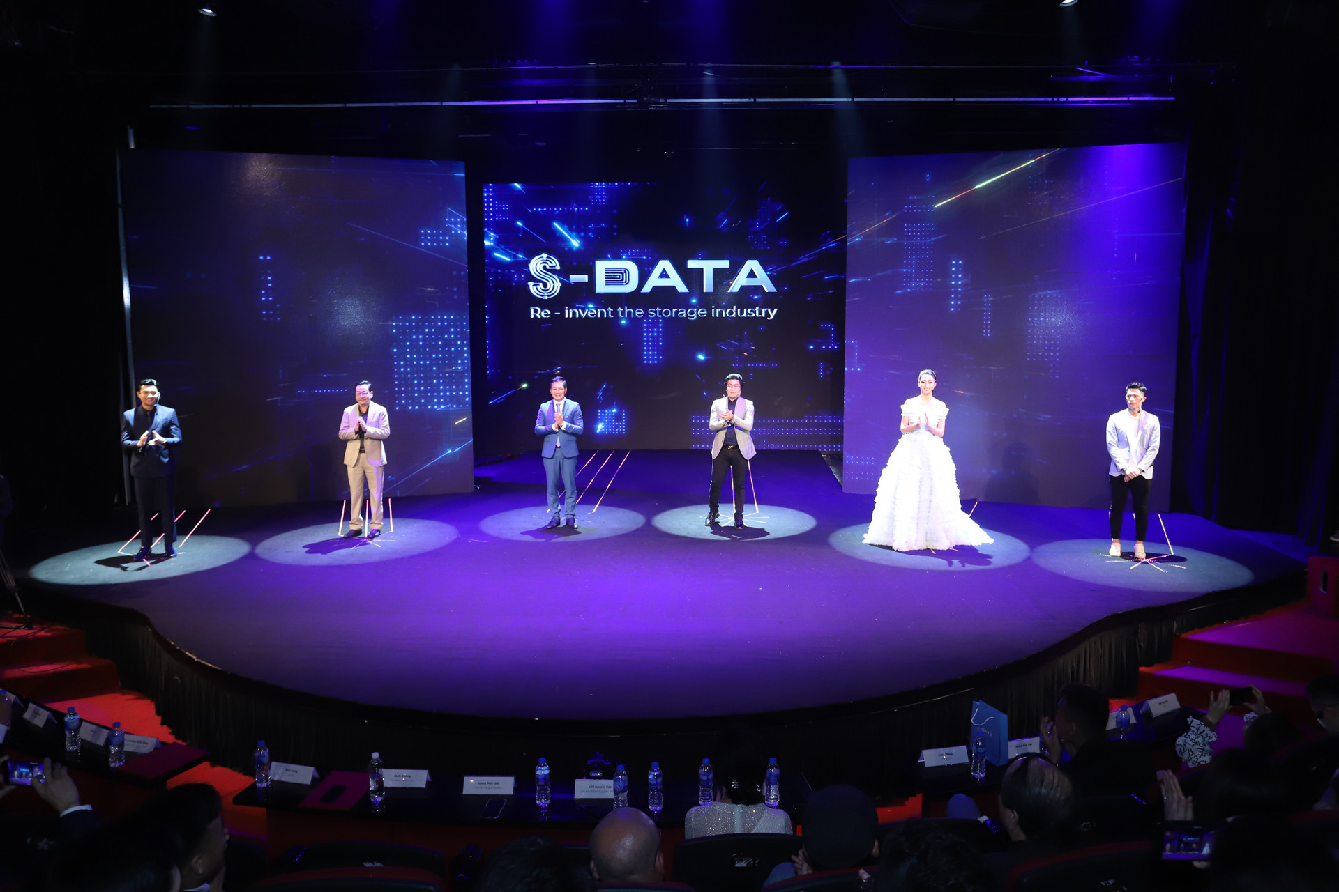 Ra mắt mạng xã hội du lịch Astra - Công nghệ lưu trữ dữ liệu S - Data
