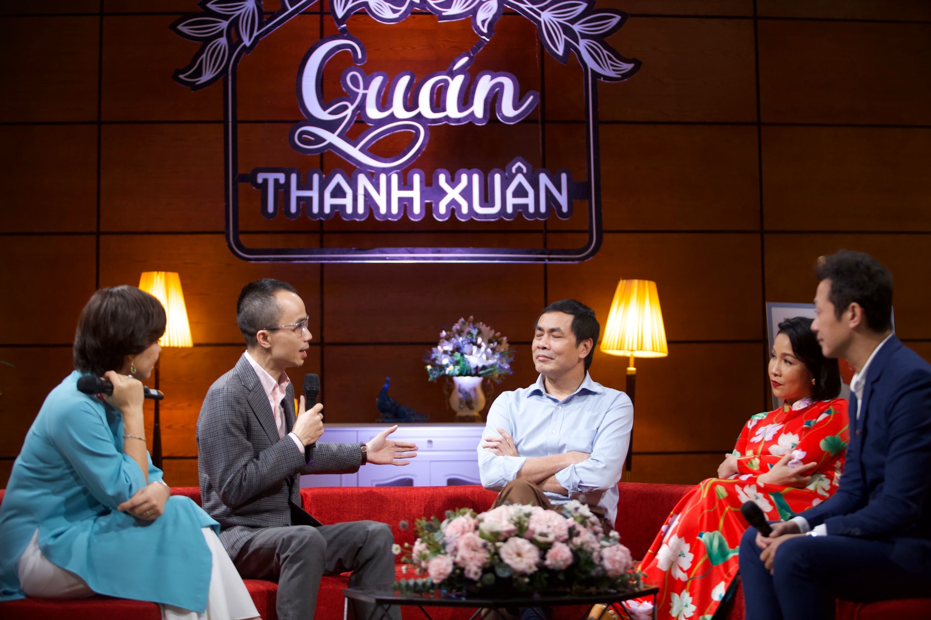 Quán thanh xuân tháng 3-2020: Cô gái đến từ hôm qua