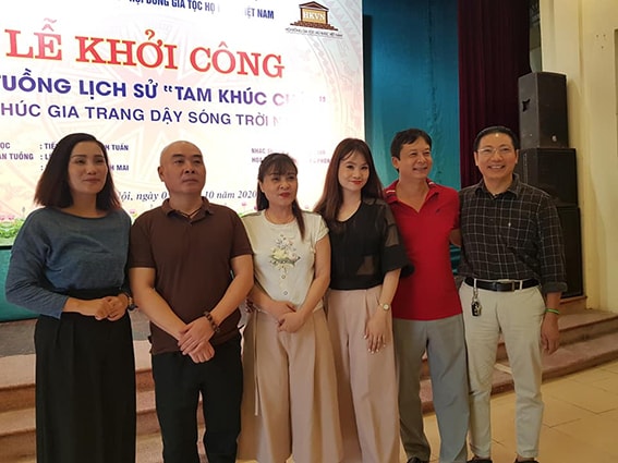 Sân khấu tuồng kể chuyện 