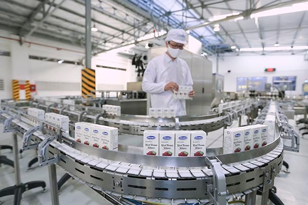 Vinamilk vững vàng vị trí dẫn đầu Top Doanh nghiệp Phát triển bền vững Việt Nam năm 2020