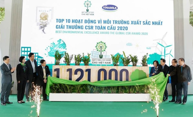 Vinamilk vững vàng vị trí dẫn đầu Top Doanh nghiệp Phát triển bền vững Việt Nam năm 2020