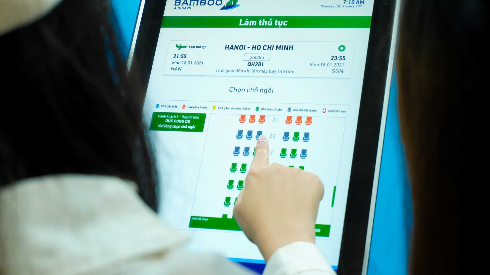 Bamboo Airways triển khai dịch vụ check-in tự động tại kiosk, tăng tốc chuyển đổi số