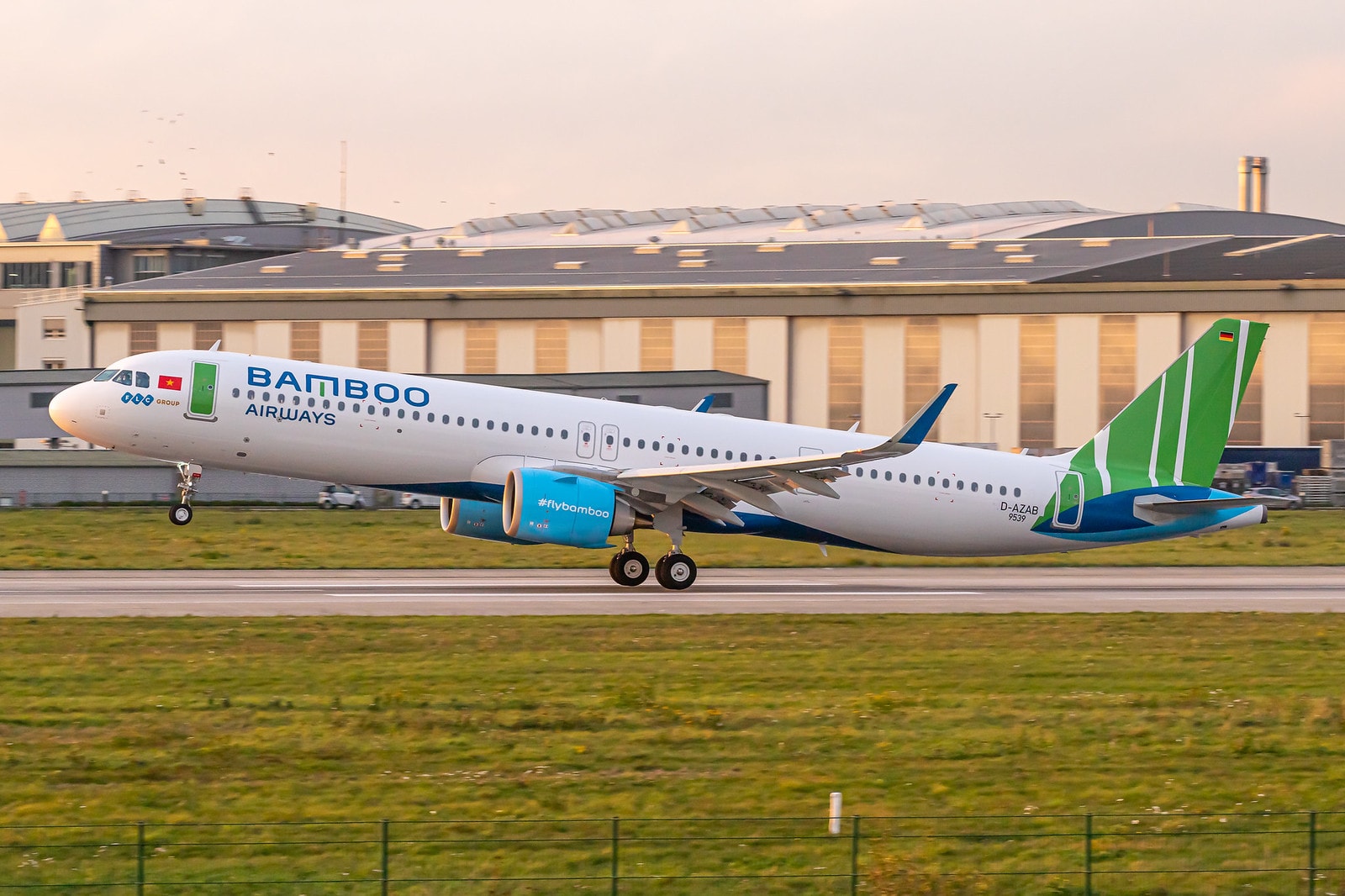 Bamboo Airways đón máy bay A321NEO ACF mới xuất xưởng, là hãng hiếm hoi mở rộng đội bay giữa dịch bệnh