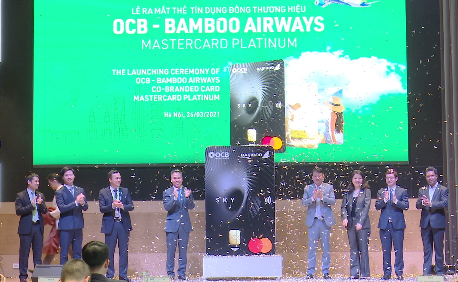 Giao dịch an tâm, cất cánh đẳng cấp với thẻ tín dụng đồng thương hiệu OCB - Bamboo Airways Mastercard Platinum