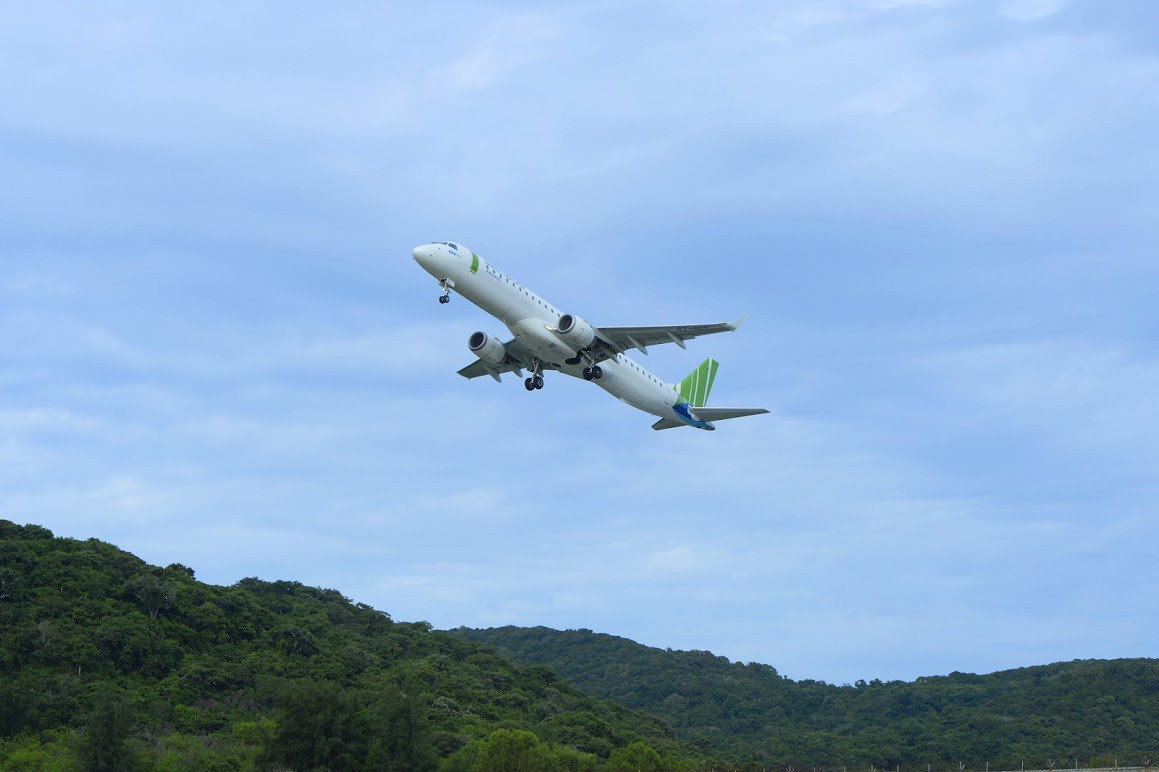 Tăng cường đầu tư toàn diện cho Côn Đảo, Bamboo Airways khai trương phòng vé từ 1/4