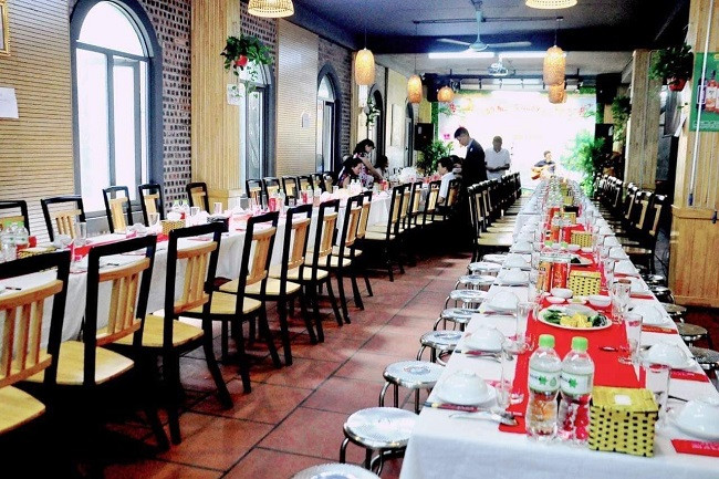 Khám phá nhà hàng Cua Gạch ở Hà Nội