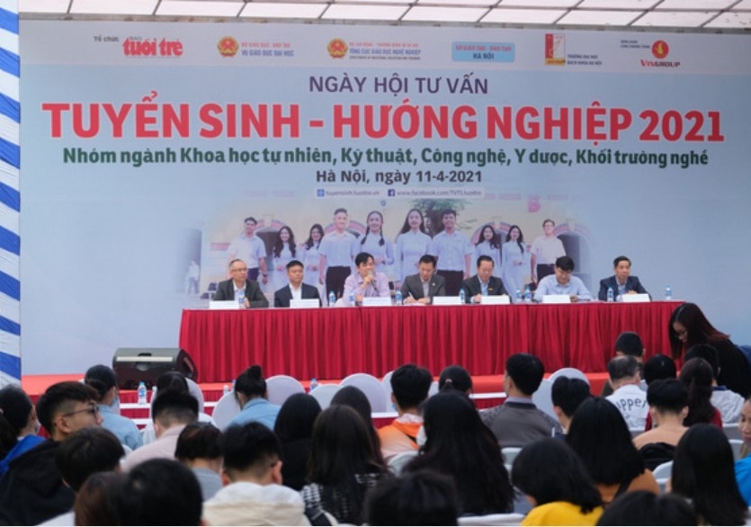 Những thông tin tuyển sinh hữu ích của EPU trong ngày hội Tư vấn tuyển sinh - hướng nghiệp năm 2021