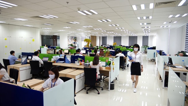 Vinamilk là nhà tuyển dụng được yêu thích nhất, vượt qua nhiều doanh nghiệp khác để dẫn đầu bảng xếp hạng của ngành hàng tiêu dùng nhanh